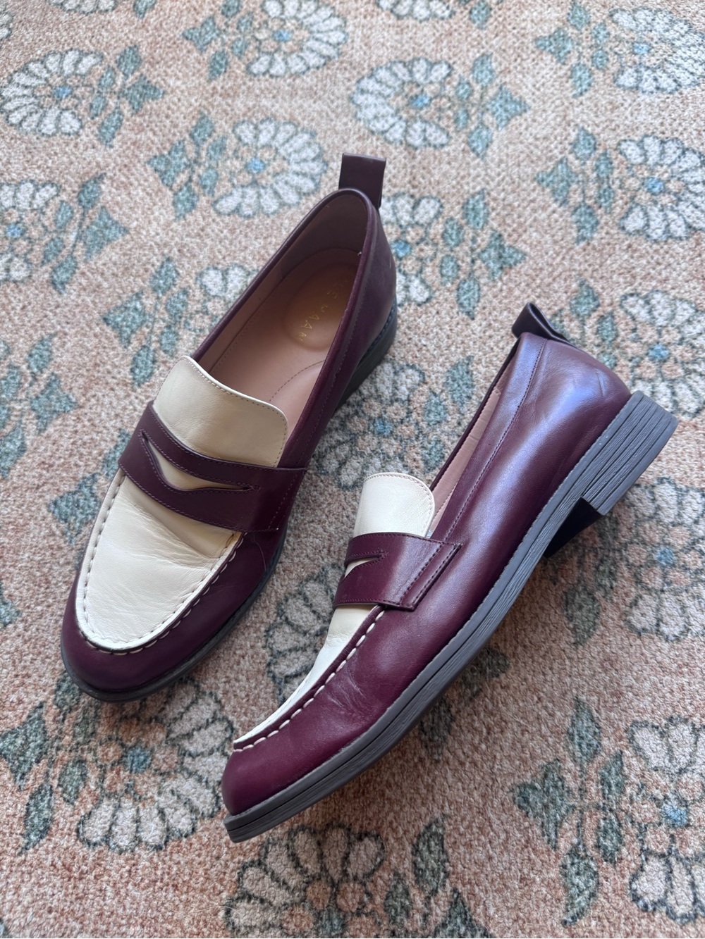 Cole Haan Stassi Two-Tone Brown and white Leather Penny Loafers size 7 - Picture 7 of 7